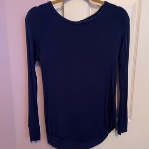 American Eagle long sleeve shirt